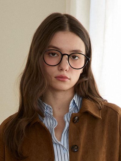 PINK PINEAPPLE Edgy Simple Rectangular Glasses [Black]