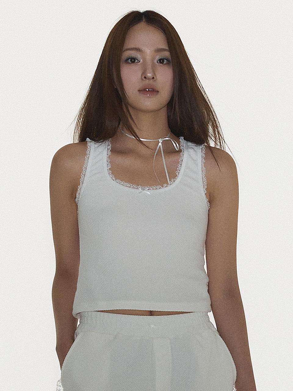 PLASMA SPHERE JOY SLEEVELESS IN WHITE (lace sleeveless)