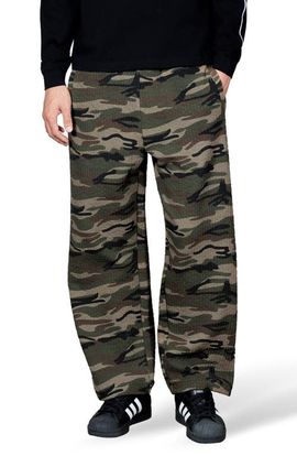PLEASURES PLEASURES Textured Camo Desire Sweatpants 