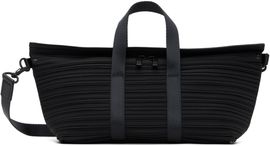 PLEATS PLEASE ISSEY MIYAKE PLEATS PLEASE ISSEY MIYAKE Black Pleats Boston Bag
