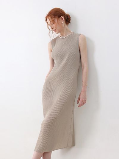 PLEATSMOOD Neori Sleeveless Pleated Dress
