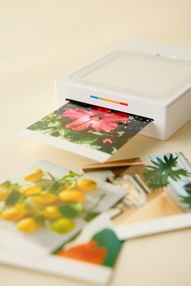 Polaroid Polaroid Hi-Print 3x3 Photo Printer in White at Urban Outfitters