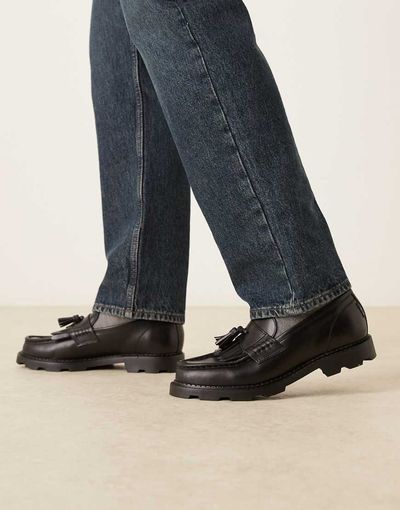 Pompeii UK Pompeii modena leather tassel loafers in black
