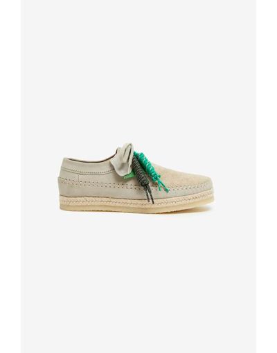 Pompeii UK Pompeii x Clarks Originals weaver cactus suede shoe with logo tag in beige-Neutral