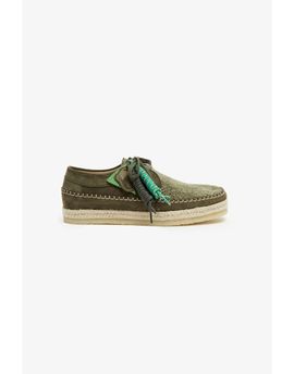 Pompeii UK Pompeii x Clarks Originals Weaver cactus suede shoes with logo tag detail in khaki-Neutral