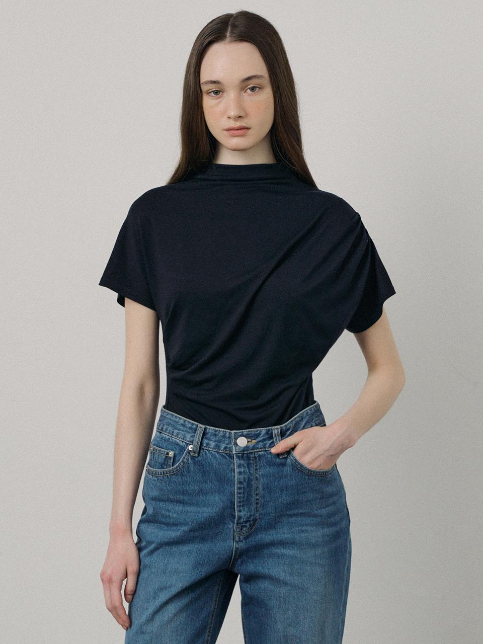 PORETTO Serin half neck t-shirt (Black)