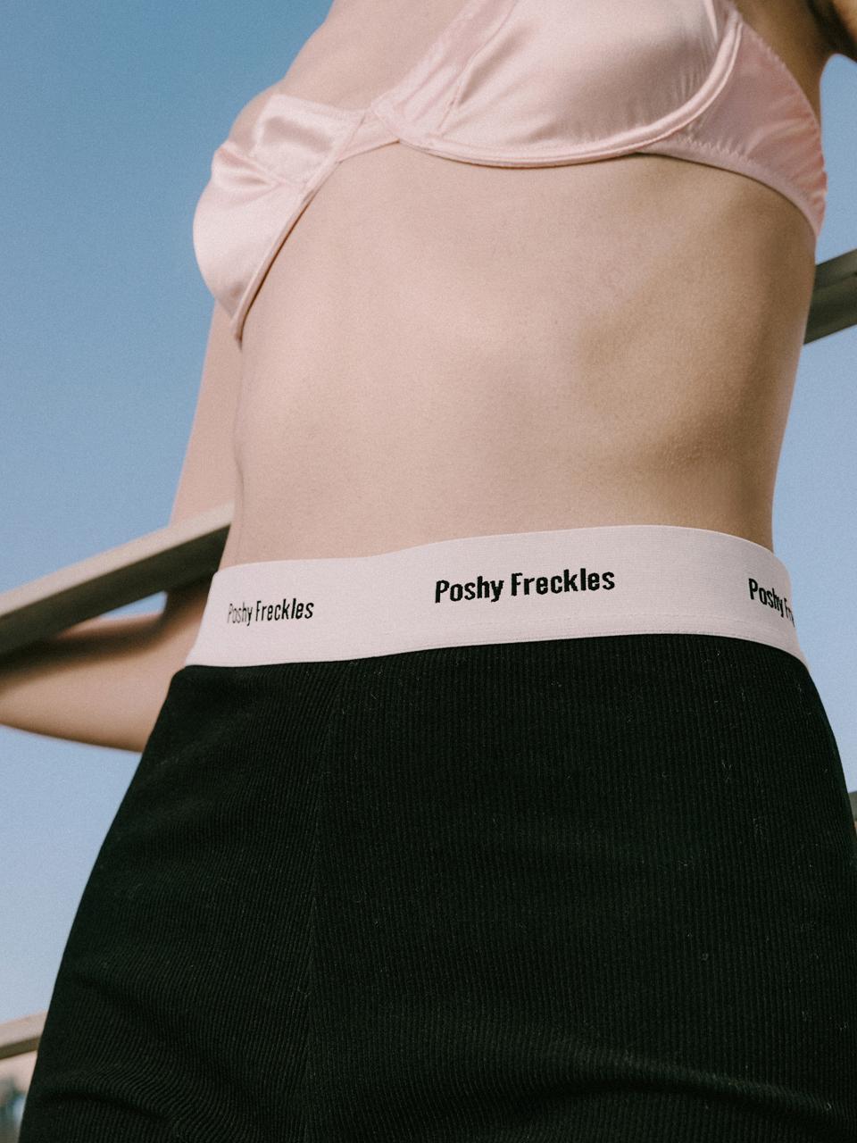 PoshyFreckles POF Ribbed Pants_Black