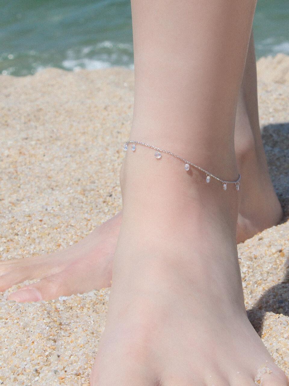 POSTLUDE Silver_Crystal Beads Anklet