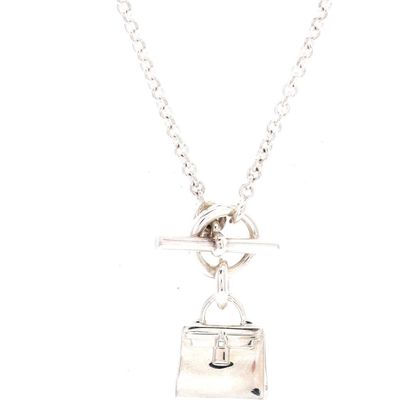 Pre-Owned Hermes Pre-Owned Hermes Amulettes Kelly Pendant NM Necklace Sterling Silver