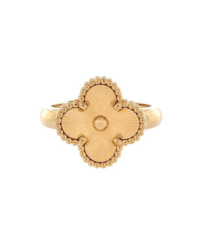 Pre-owned Van Cleef & Arpels Pre-Owned Van Cleef & Arpels Vintage Alhambra Ring Guilloche 18K Gold