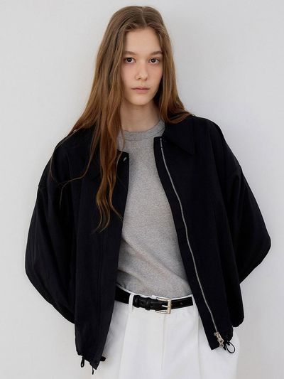 PREECY AIRY VOLUME BLOUSON JACKET [BLACK]