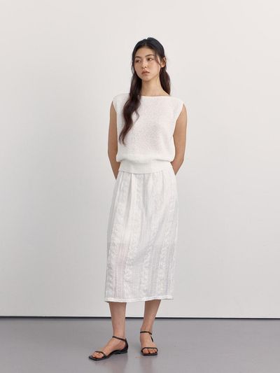 PREECY Back Slit Lace Skirt