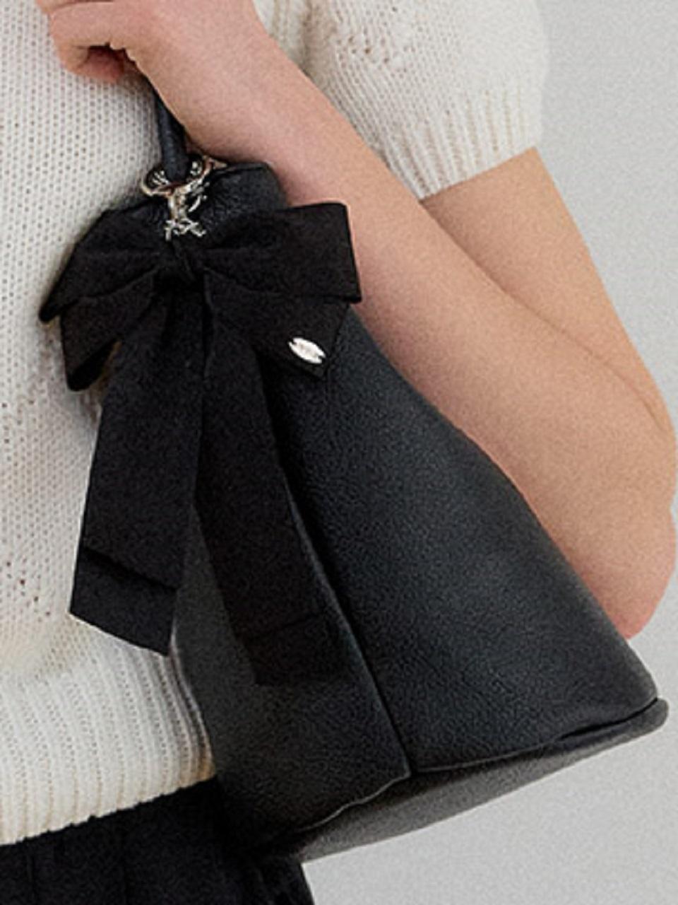 PREECY PREECY RIBBON KEYRING [BLACK]