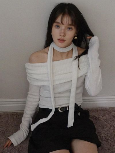 PREMIERE AMOUR Off-Shoulder Shirring Tie Set T-Shirt [Beige]