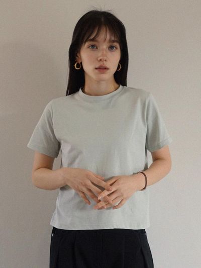 PREMIERE AMOUR Silky Modern Semi-Crop Cotton T-shirt [GREEN]