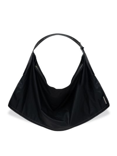 Prends soin de toi Maxi single string shoulder bag Black