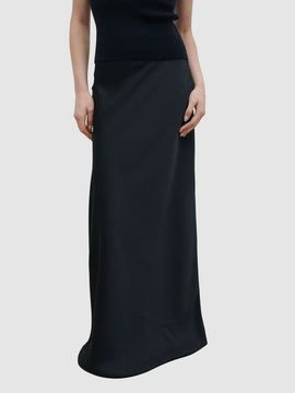 Pretty Lavish Pretty Lavish Breya Satin Maxi Skirt