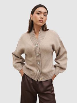 Pretty Lavish Pretty Lavish Lorrie Chunky Knit Buttoned Bomber