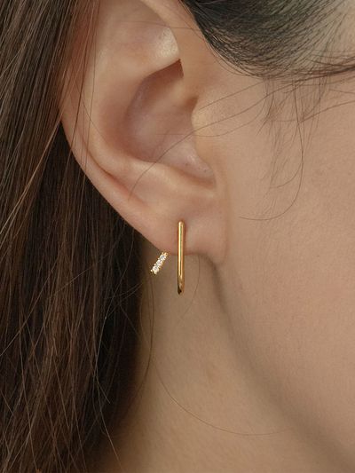 Primaute Cross J Earring