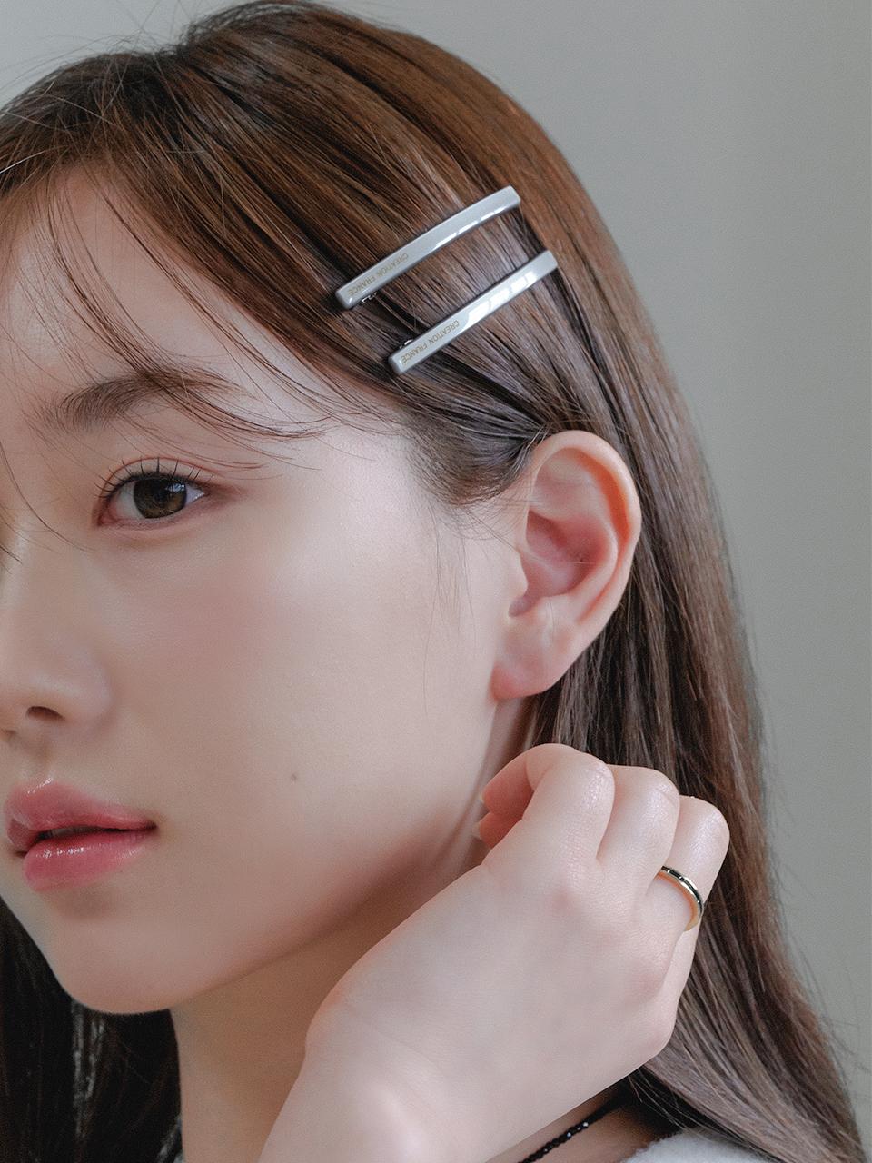Primaute Elegant Minimalist Square Hairpin