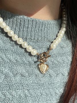 Primaute Heart Pearl Necklace