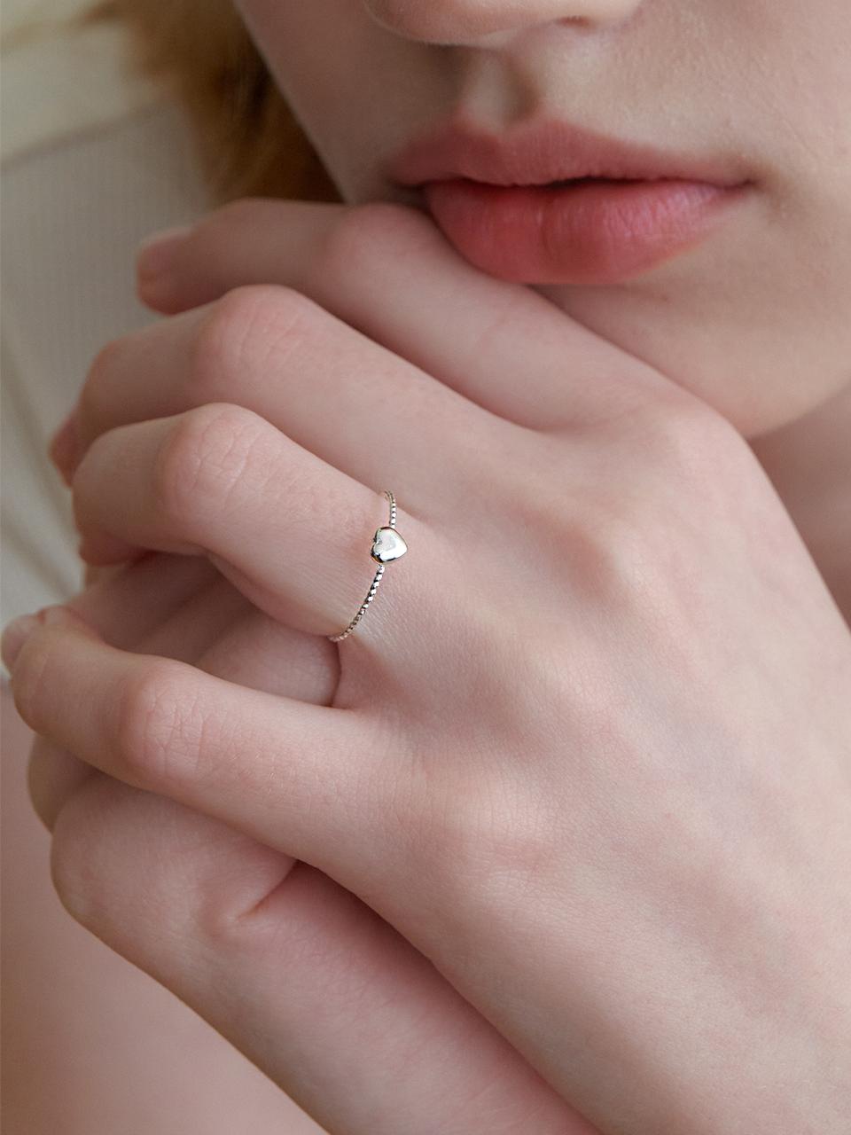 Primaute Heart Twist Ring