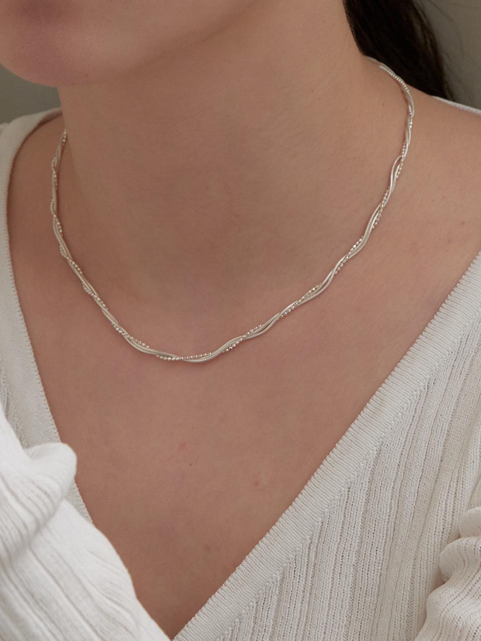 Primaute Lace Twist Layered Sterling Silver Necklace