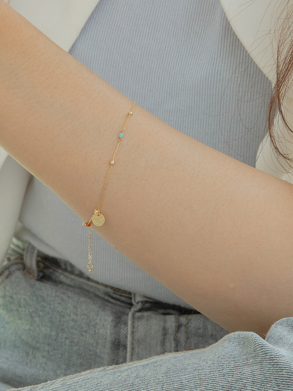 Primaute Milky Coin Bracelet