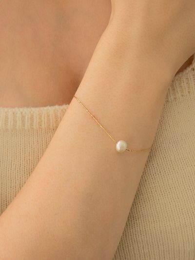 Primaute Simple Pearl Bracelet