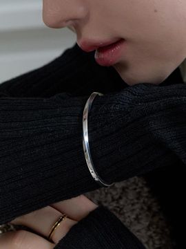 Primaute Sterling Silver Twisted Round Bracelet