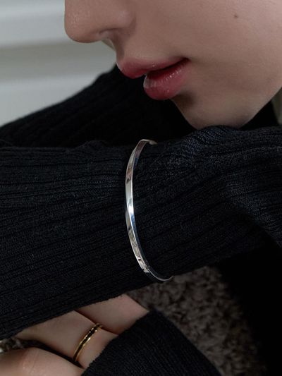 Primaute Sterling Silver Twisted Round Bracelet
