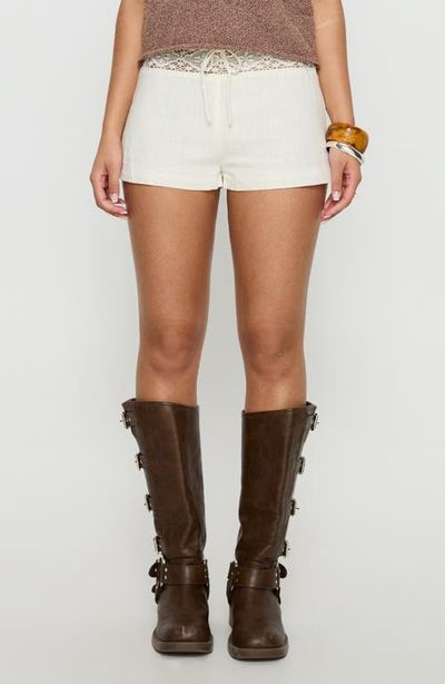 Princess Polly Princess Polly Chelisa Mid Rise Crochet Trim Shorts