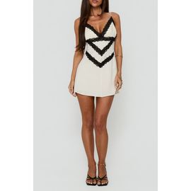Princess Polly Princess Polly Orithia Lace Trim Playsuit