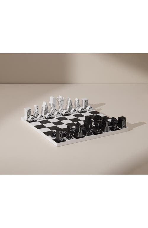 PRINTWORKS PRINTWORKS The New Yorker's Chess Set