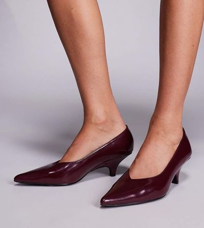 Public Desire Wide Fit Public Desire Lunch Date Wide Fit low heel pumps in burgundy-Red