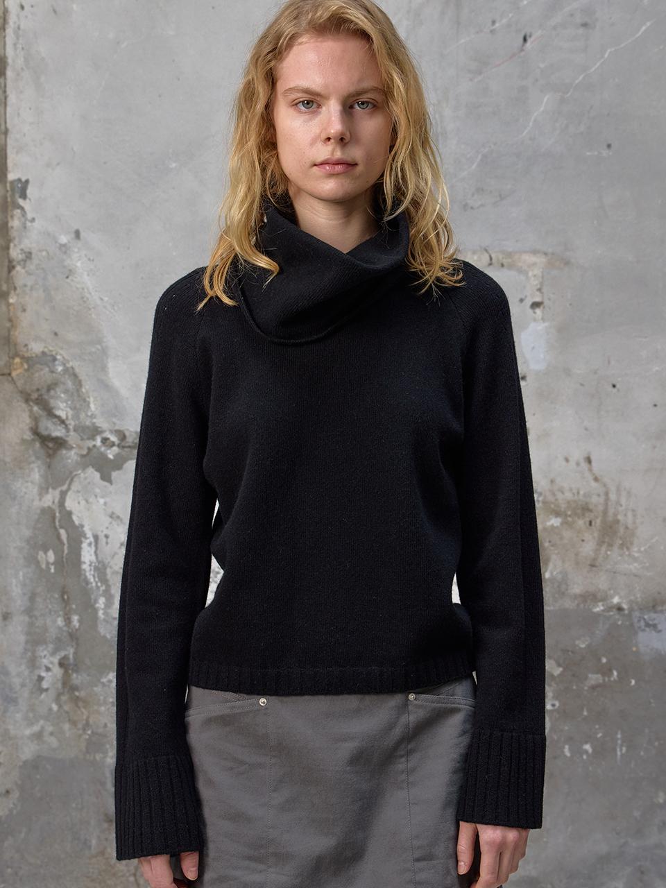 PUBLICKA X SILAS TOP, BLACK
