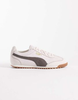 Puma Puma Palermo sneakers in green with gum sole and lace detail