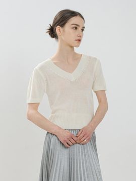QUEEN STYLE Dewy Flow V-Neck Knit [WHITE]