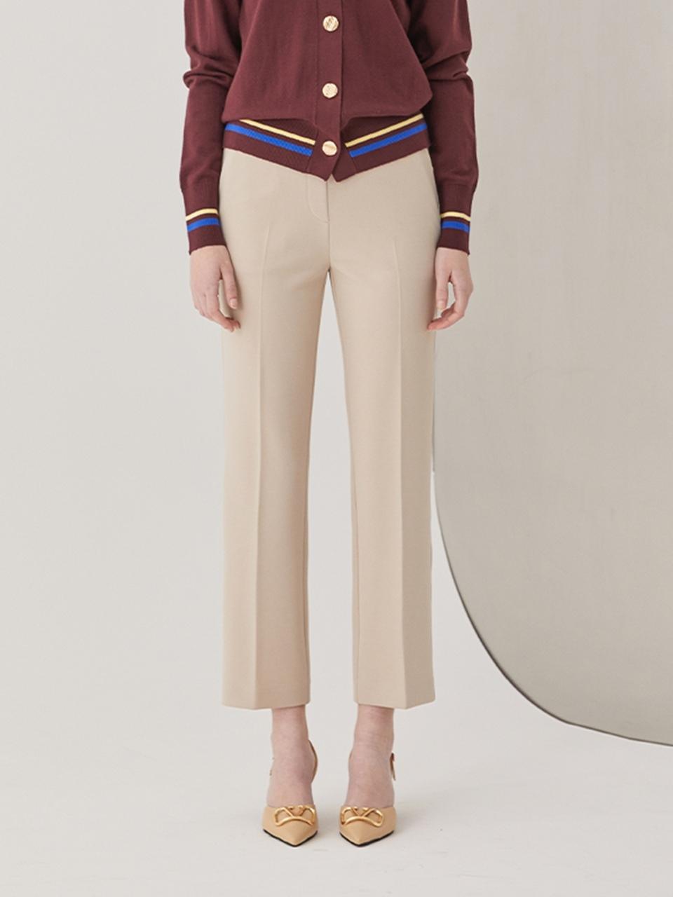 QUEEN STYLE Semi Wide-Nap Minus-Fit Trousers (BEIGE)