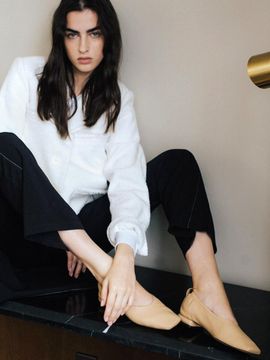 RACHEL COX Flat_Leehi R2246p_2cm
