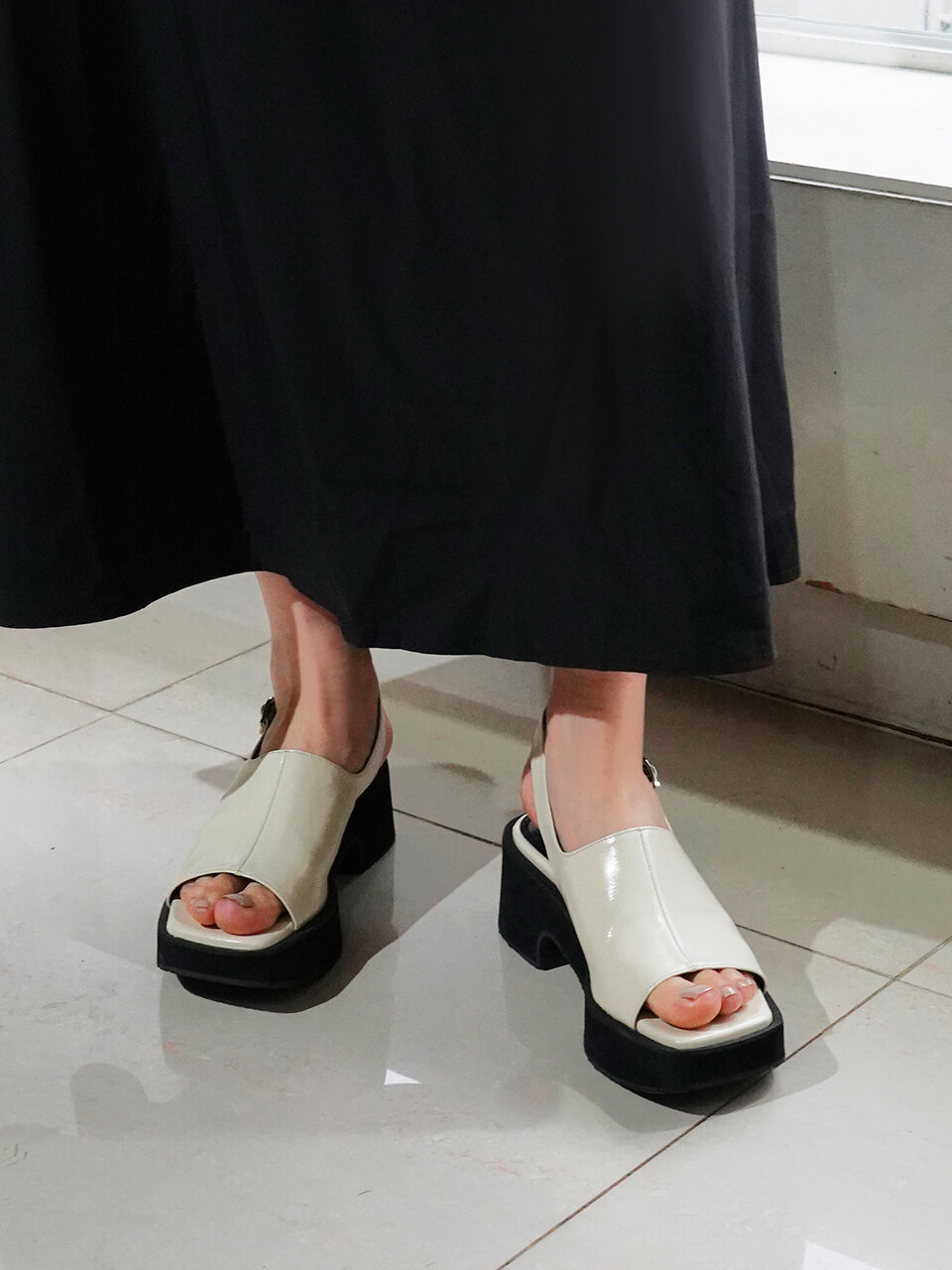 RACHEL COX Hafsa Sandals