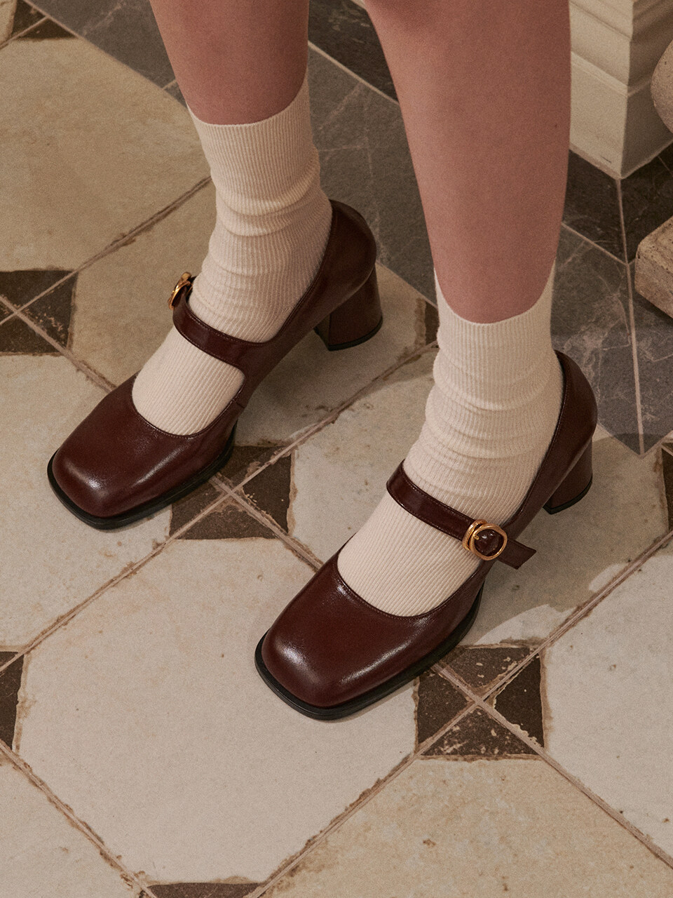 RACHEL COX Ieuan Pumps