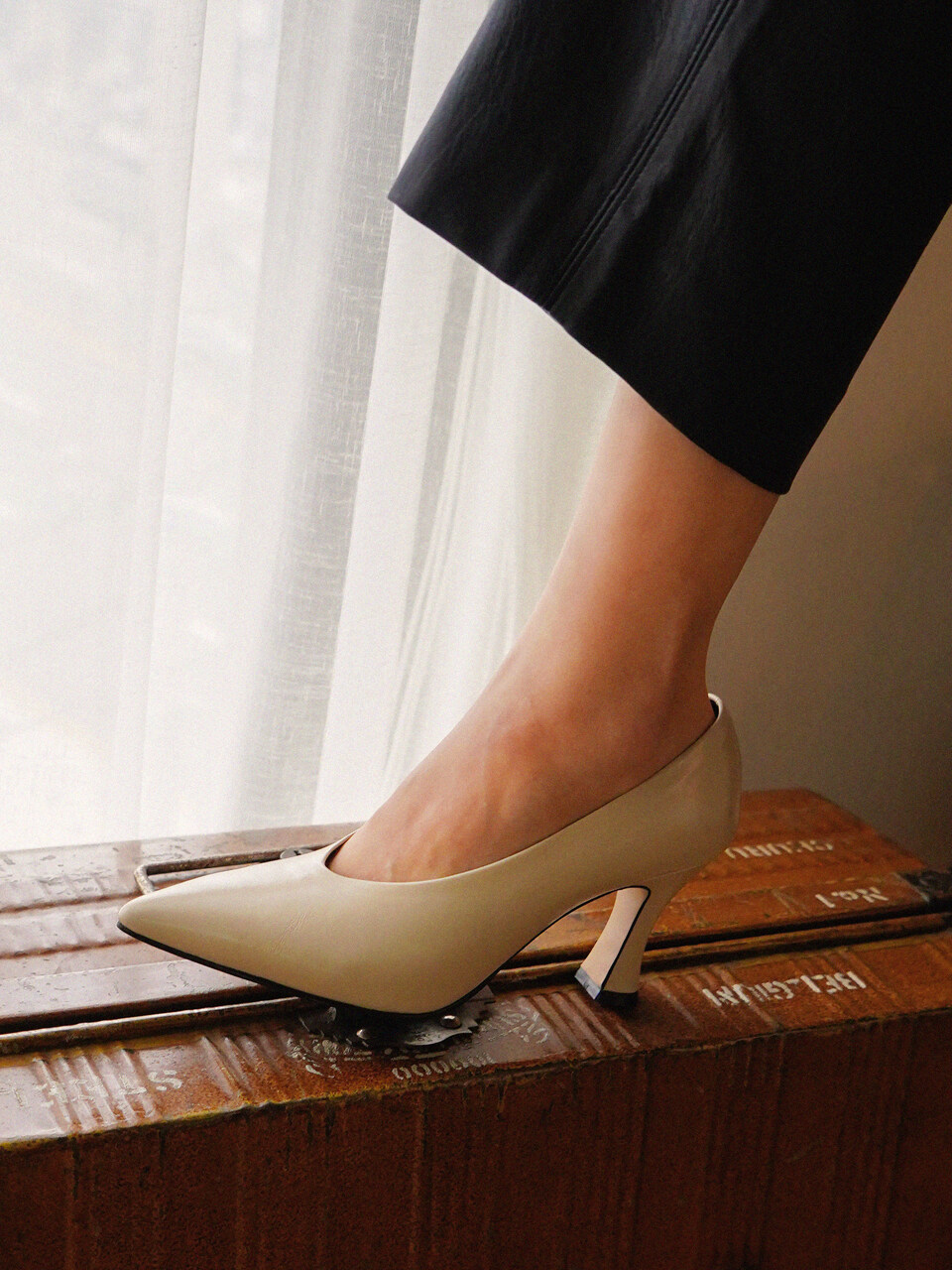 RACHEL COX Jaelle Pumps