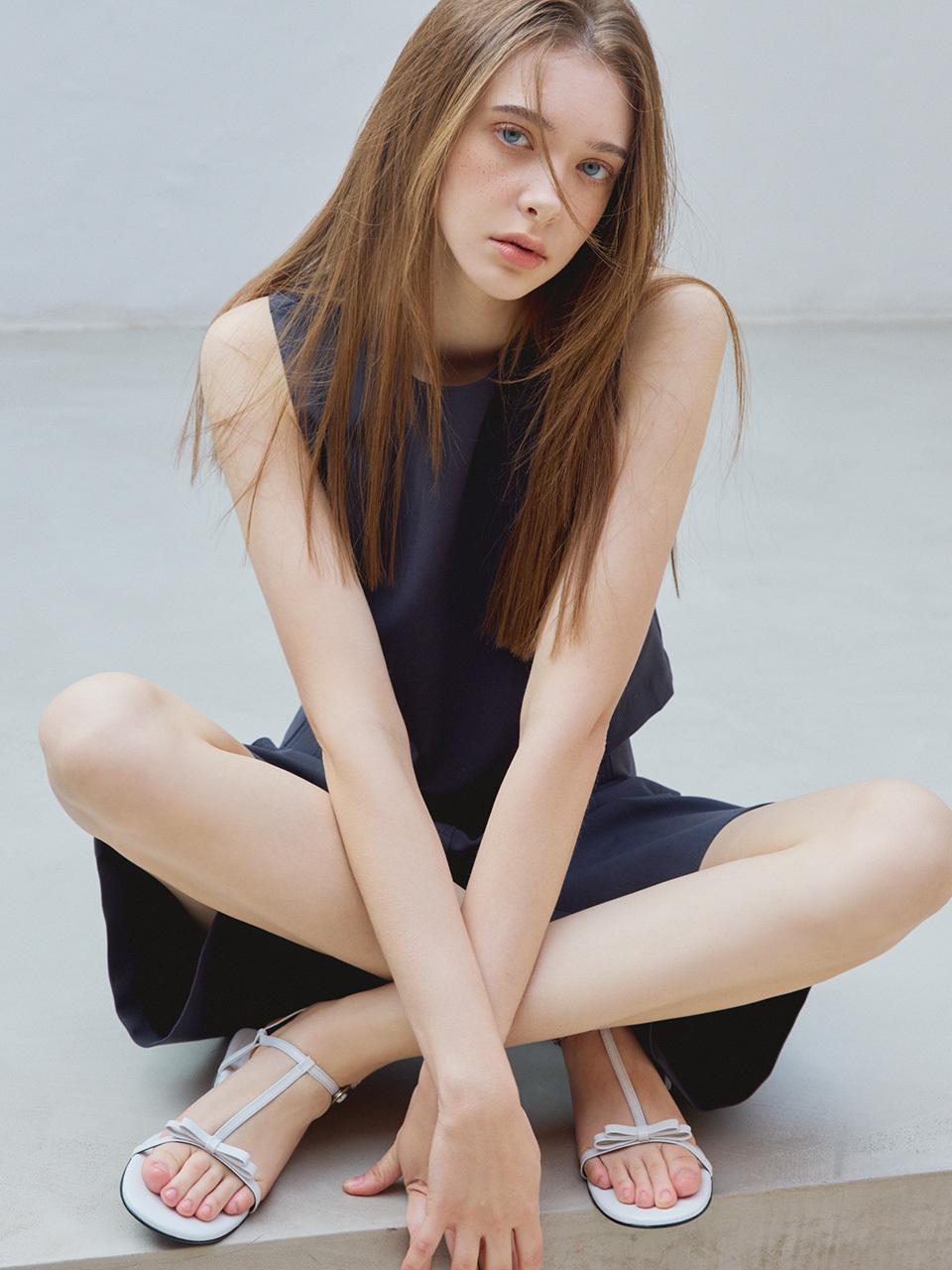 RACHEL COX Jenna Sandals