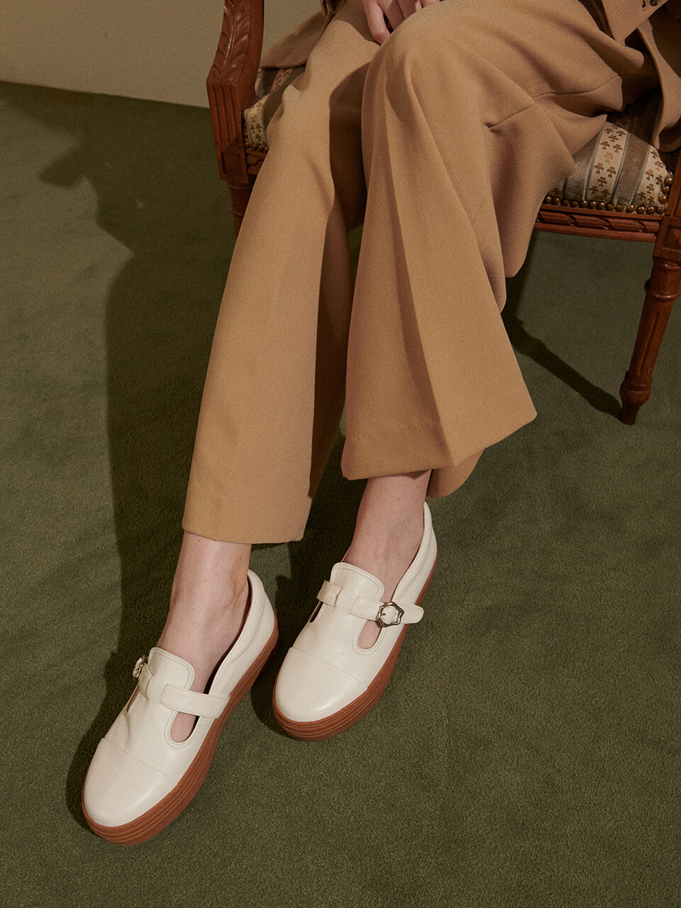 RACHEL COX Sadiya Sneakers