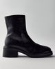 Raid London Raid London Eabha Chelsea Boots in Black, Women's at Urban Outfitters - 1