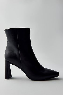 Raid London Raid London Harlie Faux Leather Ankle Boots in Black, Women's at Urban Outfitters