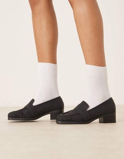 Raid RAID Aarvi square toe loafers in black
