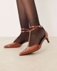 Raid RAID Tosha kitten heel shoes in milk chocolate patent-Brown - 1