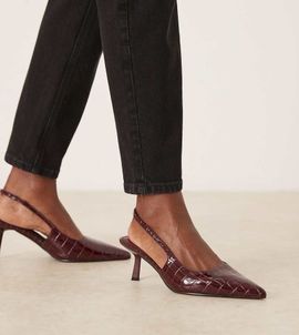 Raid Wide Fit RAID Wide Fit Laura kitten heel slingback shoes in burgundy croc-Red